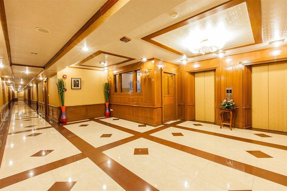 Oyo 796 Paradise Sukhumvit Hotel Bangkok Exterior foto